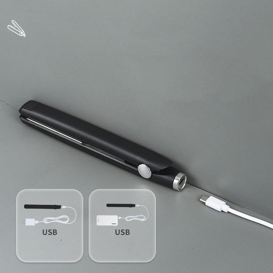 Transformez vos cheveux en un instant avec notre mini fer à boucler et lisser USB-See-I-J-L-univers-feminin-Le compagnon de voyage idéal -mini fer à boucler et à lisser les cheveux à interface USB-Transform your hair in an instant with our mini USB curling and straightening iron.The ideal travel companion: mini hair curling and straightening iron with USB interface